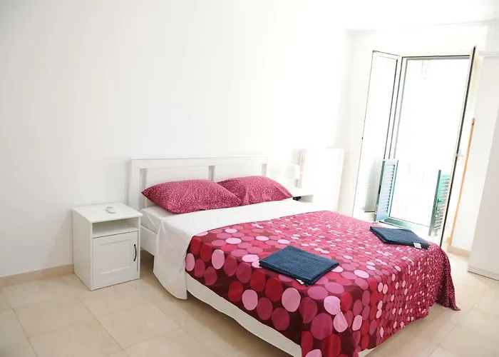 Palazzo Grigio Гостевой дом Бари